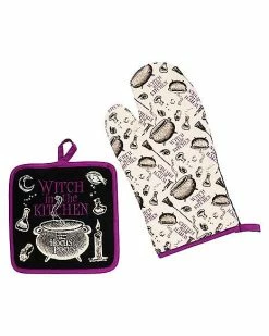 Cheapest ⭐ Hocus Pocus Oven Mits - Disney 🔔